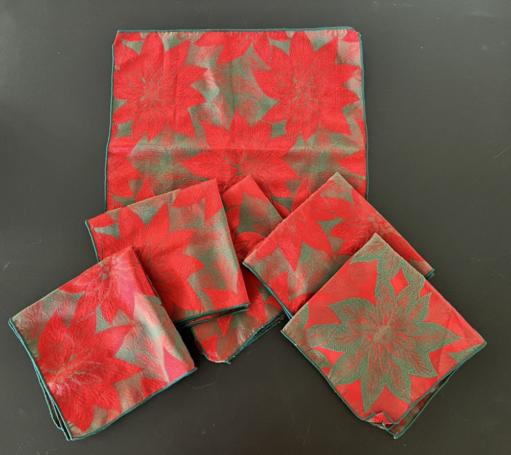Set 6 Christmas Holiday Poinsettia Damask Dinner Napkins Red Green 16"x16"